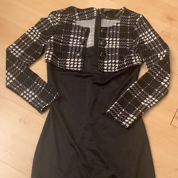 Cute midi dress bodycon sz Medium Black & White plaid - Picture 4 of 11
